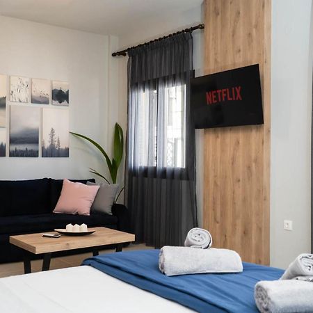 Oriente Suite Apartment カランバカ エクステリア 写真