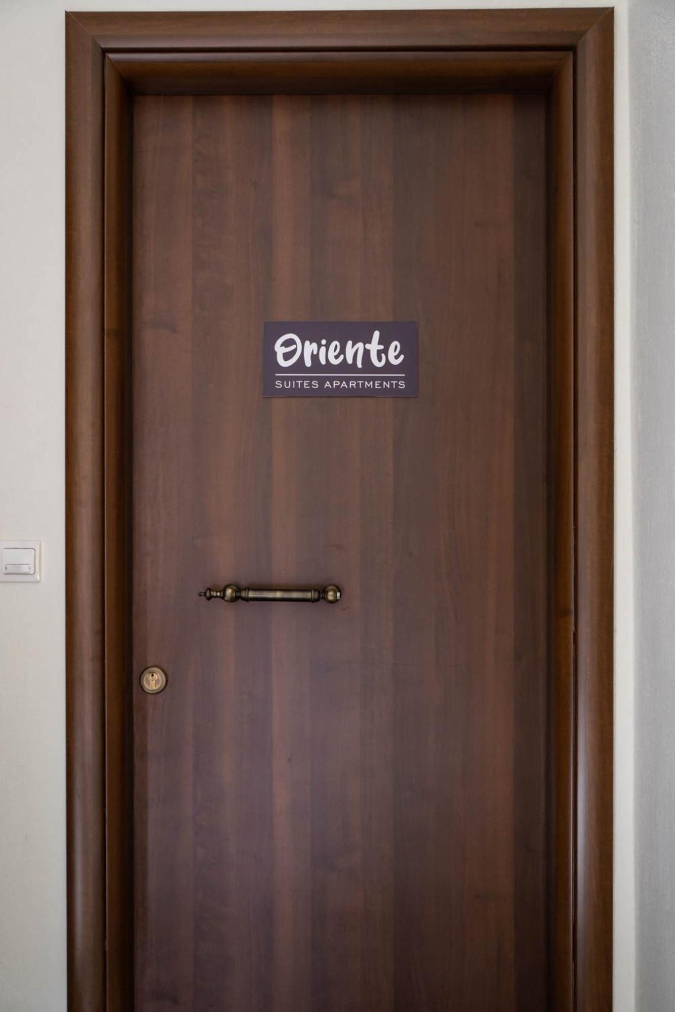 Oriente Suite Apartment カランバカ エクステリア 写真